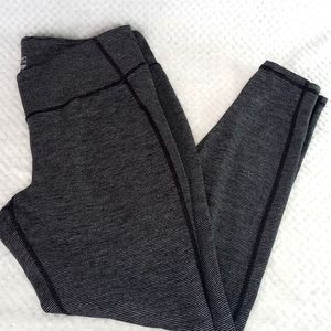 Old Navy Active Wear Stretch Leggings Size XL Women